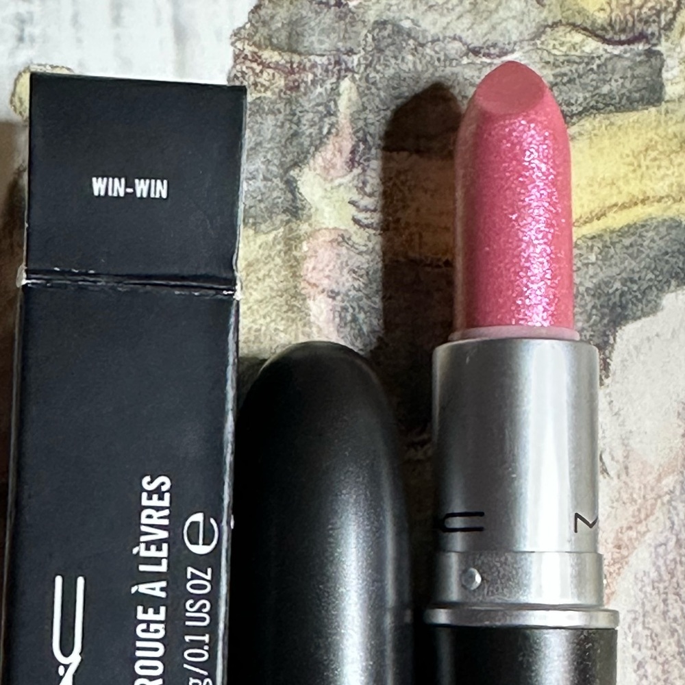 MAC COSMETICS BNIB WIN-WIN Win Win DAZZLE Lipstick RARE to find Limited PINK Le!